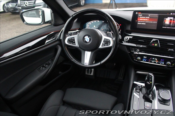 BMW 5 530d xDrive MSport harman 2022