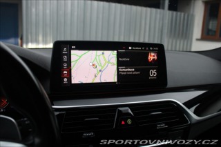 BMW 5 3,0 30d xDrive MSport h/k 1800