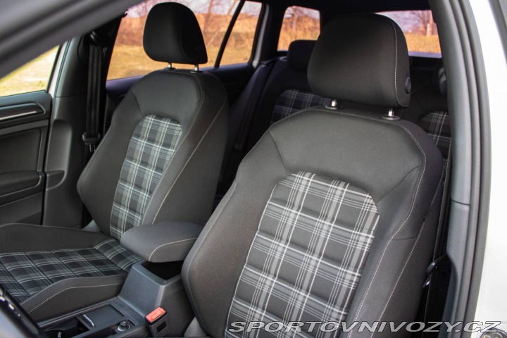 Volkswagen Golf Variant GTD 2.0TDI DSG / 2017