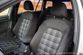 Volkswagen Golf Variant GTD 2.0TDI DSG / 2017