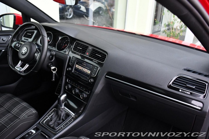 Volkswagen Golf 2.0TDI GTD WEBASTO DSG 2016