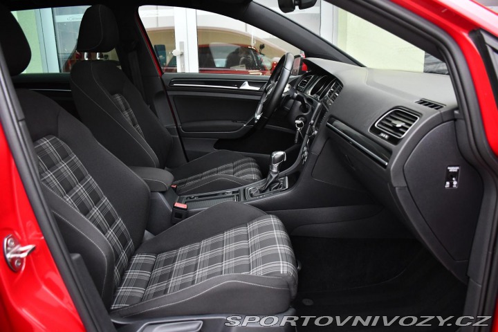 Volkswagen Golf 2.0TDI GTD WEBASTO DSG 2016