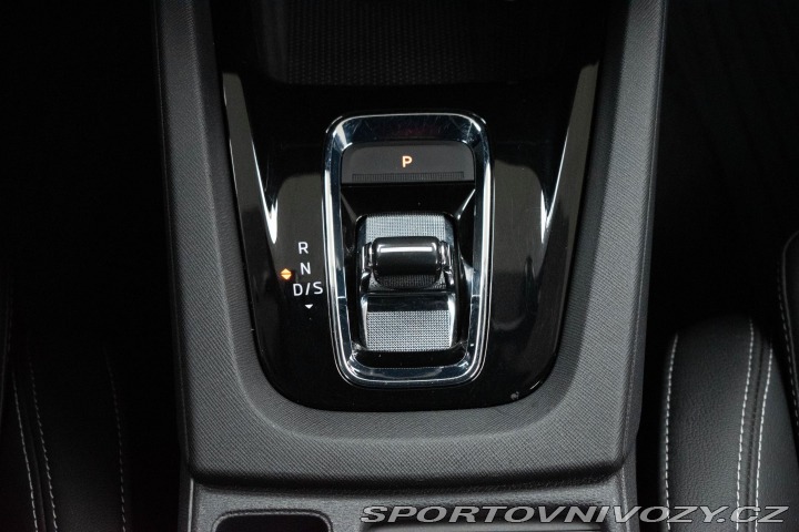 Škoda Octavia RS RS 2.0TSI TAŽNÉ*WEBASTO*Č 2021