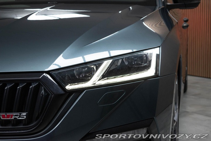 Škoda Octavia RS RS 2.0TSI TAŽNÉ*WEBASTO*Č 2021