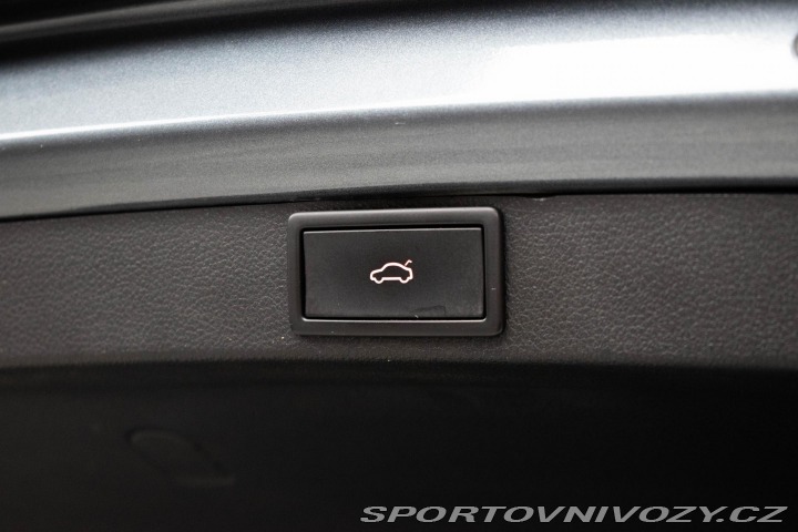 Škoda Octavia RS RS 2.0TSI TAŽNÉ*WEBASTO*Č 2021