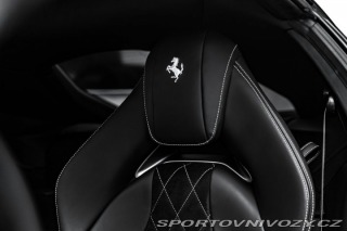 Ferrari 812 Superfast, lift, karbon, 2020