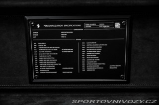 Ferrari 812 Superfast, lift, karbon, 2020