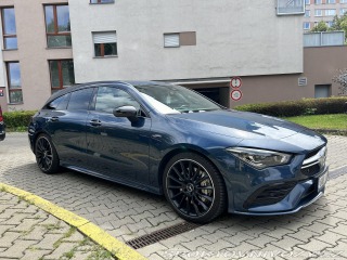 Mercedes-Benz CLA 35 AMG
