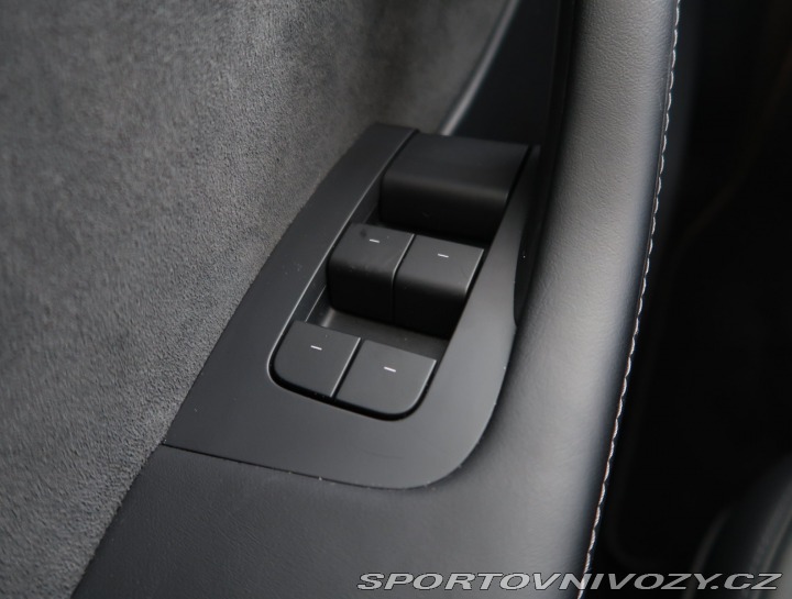 Tesla Model Y Long Range AWD 79kWh 2022