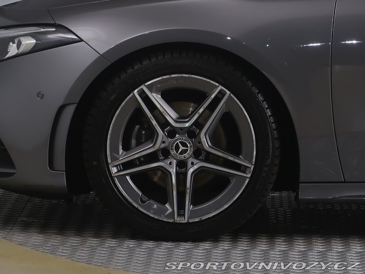 Mercedes-Benz A AMG line A 200 2019