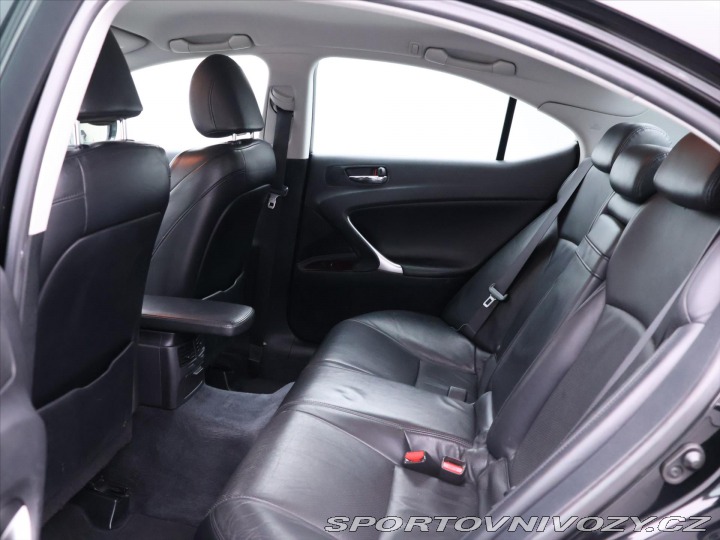 Lexus IS 250 2,5 i 153kW V6 Automa 2007