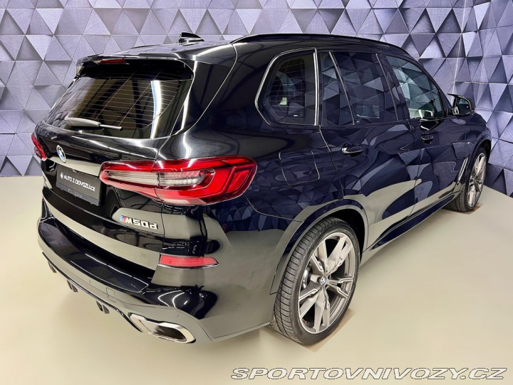 BMW X5 M50d xDrive M-SPORT, LED 2019