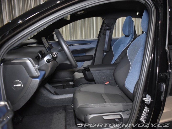 Volvo EX30 Core 2025