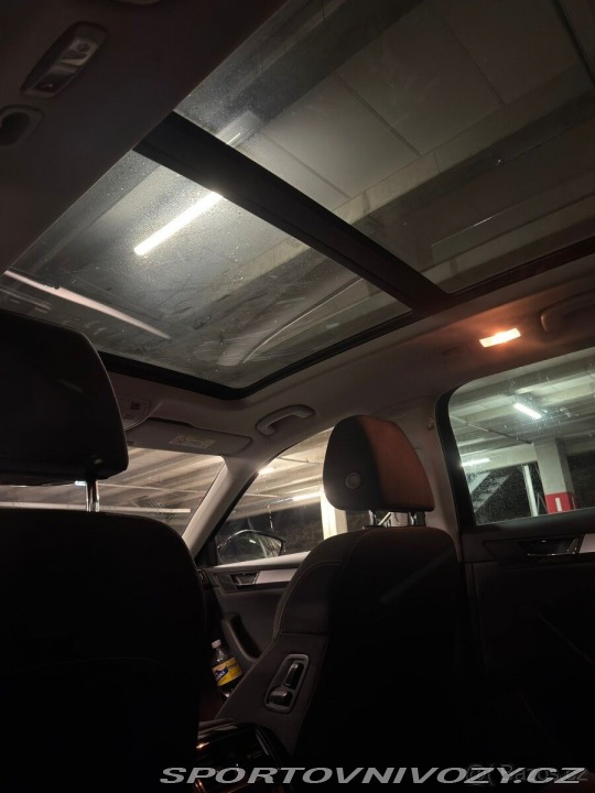 Škoda Superb 2,0 2019 Tdi, panorama 2019