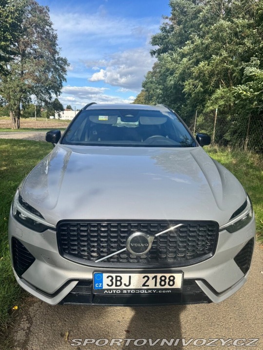 Volvo Ostatní modely XC60 B4 D PLUS DARK 1800