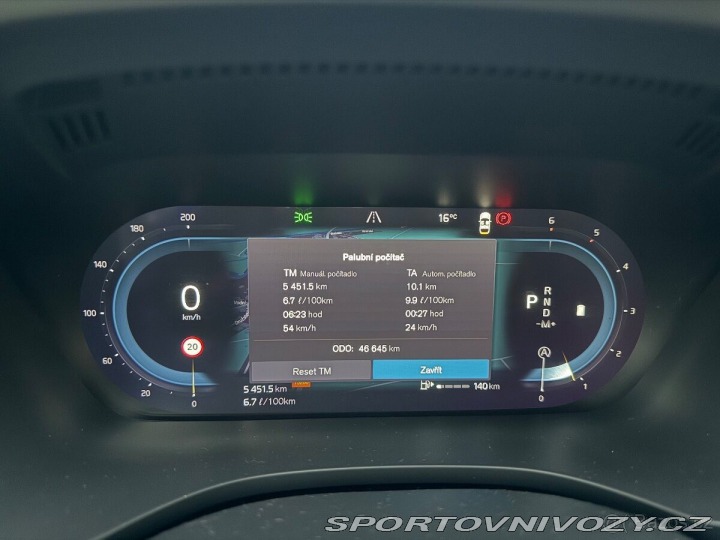 Volvo Ostatní modely XC60 B4 D PLUS DARK 1800