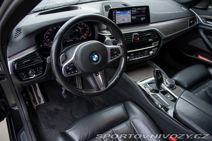 BMW 5 540i xDrive A/T M-Packet 2019