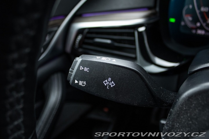 BMW 5 540i xDrive A/T M-Packet 2019