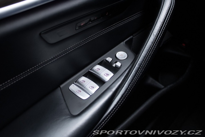 BMW 5 540i xDrive A/T M-Packet 2019