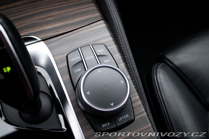 BMW 5 540i xDrive A/T M-Packet 2019