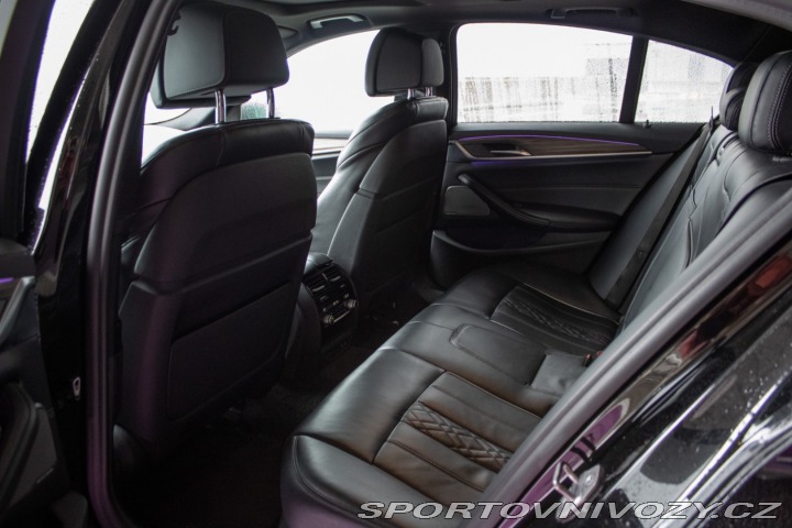 BMW 5 540i xDrive A/T M-Packet 2019