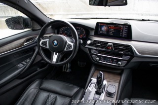 BMW 5 540i xDrive A/T M-Packet 2019