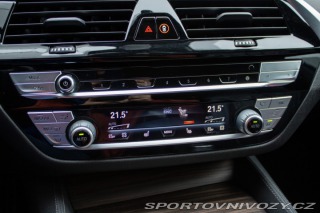 BMW 5 540i xDrive A/T M-Packet 2019