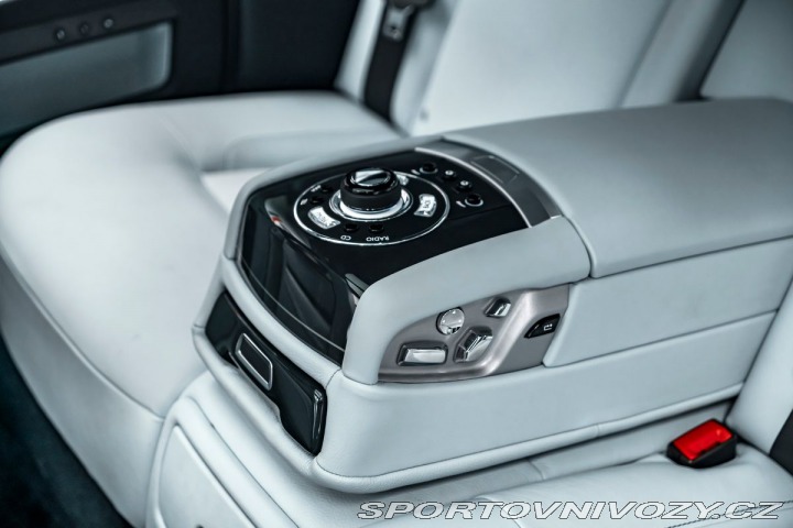 Rolls Royce Ghost 6,6 12 000 km 2012