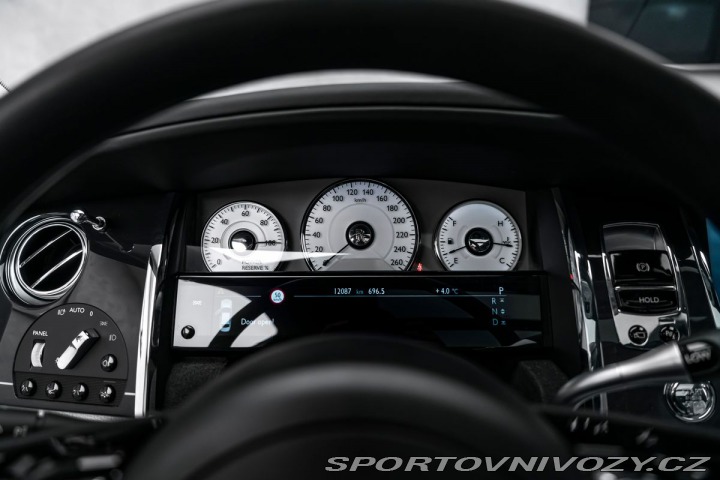 Rolls Royce Ghost 6,6 12 000 km 2012