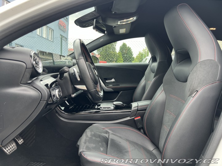 Mercedes-Benz A 180 1.3 AMG 100kw 2021