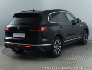 Volkswagen Ostatní modely Touareg Elegance 3.0 TDI 2018