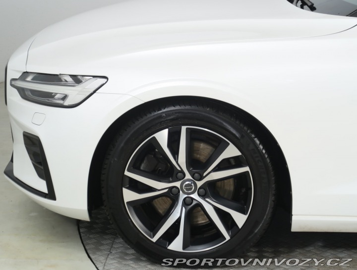 Volvo V60 R-Design T5 2.0 2021