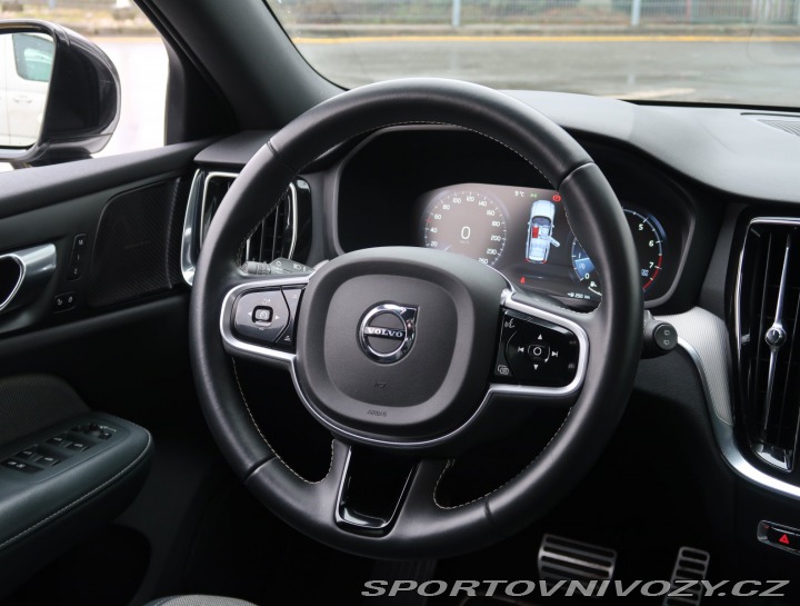 Volvo V60 R-Design T5 2.0 2021