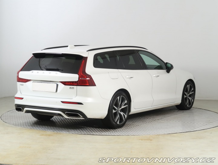 Volvo V60 R-Design T5 2.0 2021
