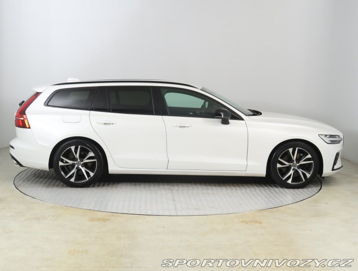 Volvo V60 R-Design T5 2.0 2021