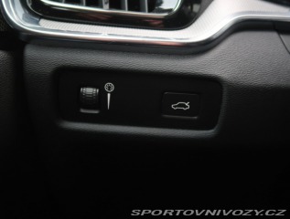 Volvo V60 R-Design T5 2.0 2021