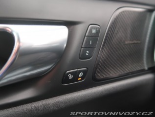 Volvo V60 R-Design T5 2.0 2021