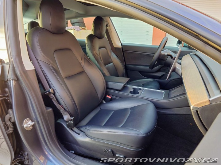 Tesla Model 3 Performance 377kW REZERVA 2021