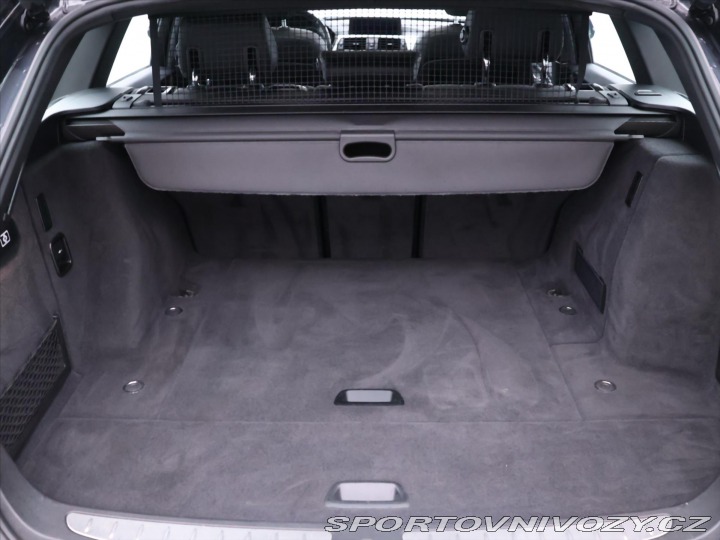 BMW 3 3.0 330d xDrive 190kW Tou 2014