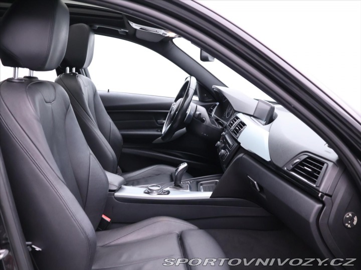 BMW 3 3.0 330d xDrive 190kW Tou 2014