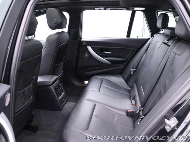 BMW 3 3.0 330d xDrive 190kW Tou 2014