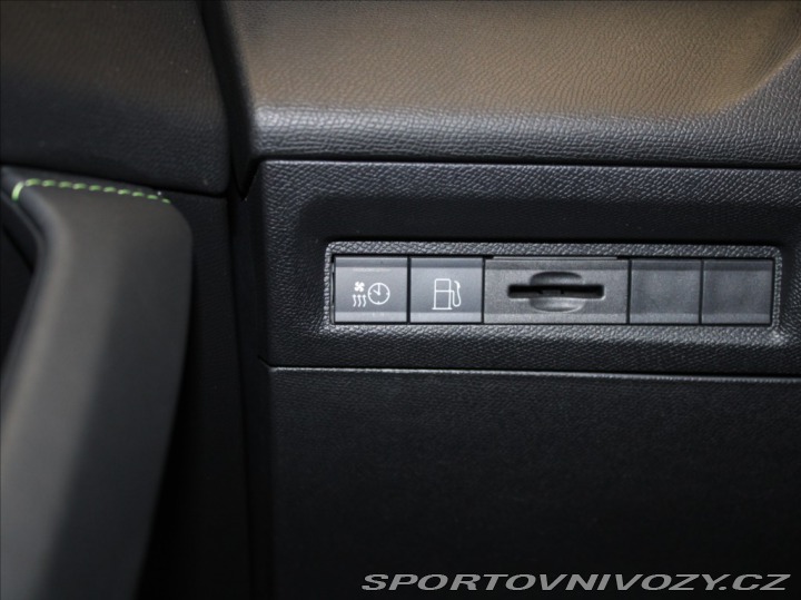 Peugeot 308 1,6 PHEV 180 GT-line 25tk 2023