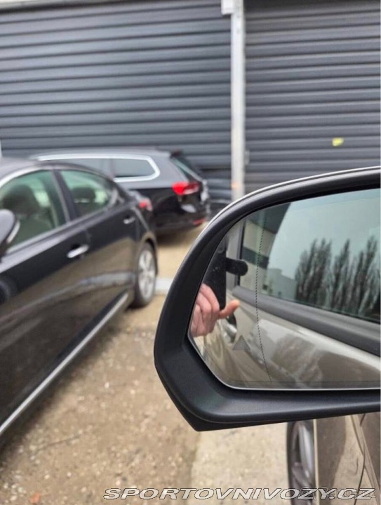 Mercedes-Benz Ostatní modely Třídy V 2,2 220 CDI (2014) – MA 2014