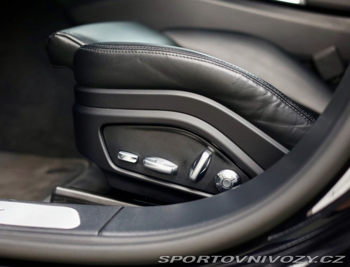 Porsche Ostatní modely Panamera Sport Turismo 4 E-Hybrid 4x4 2019