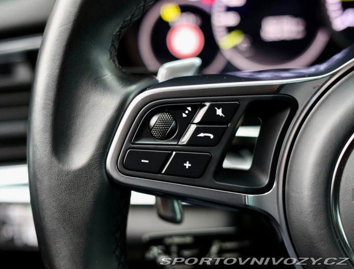 Porsche Ostatní modely Panamera Sport Turismo 4 E-Hybrid 4x4 2019