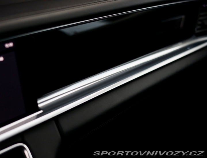 Porsche Ostatní modely Panamera Sport Turismo 4 E-Hybrid 4x4 2019
