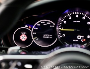 Porsche Ostatní modely Panamera Sport Turismo 4 E-Hybrid 4x4 2019