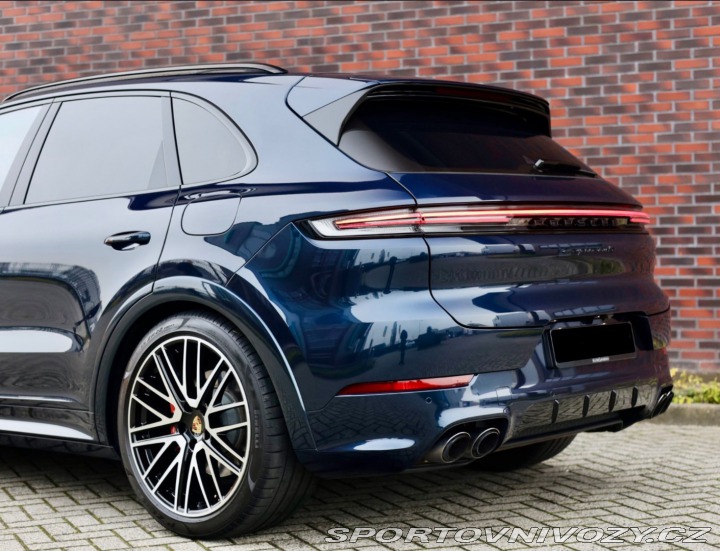 Porsche Cayenne Turbo E-Hybrid 4.0 V8 54 2024
