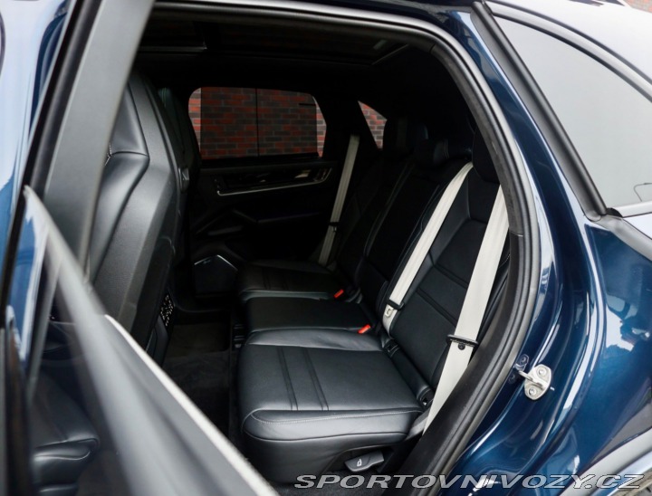 Porsche Cayenne Turbo E-Hybrid 4.0 V8 54 2024