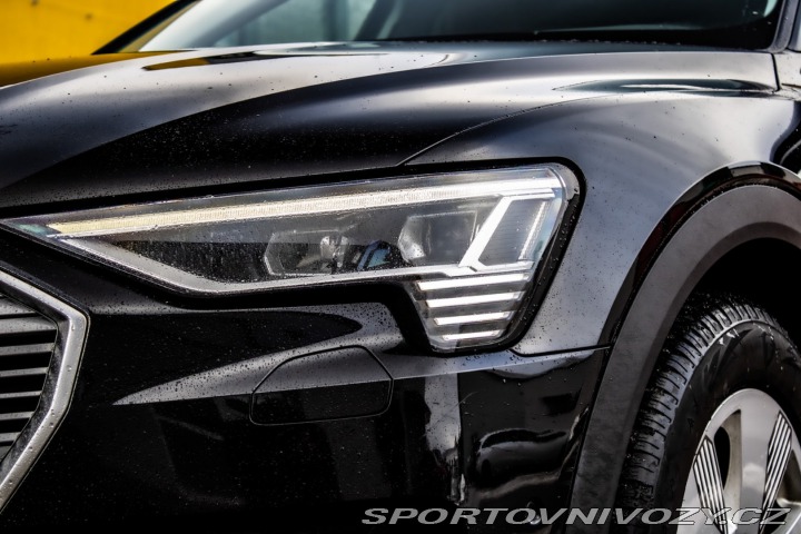 Audi Ostatní modely E-tron 55 quattro Advanced, 300 2020